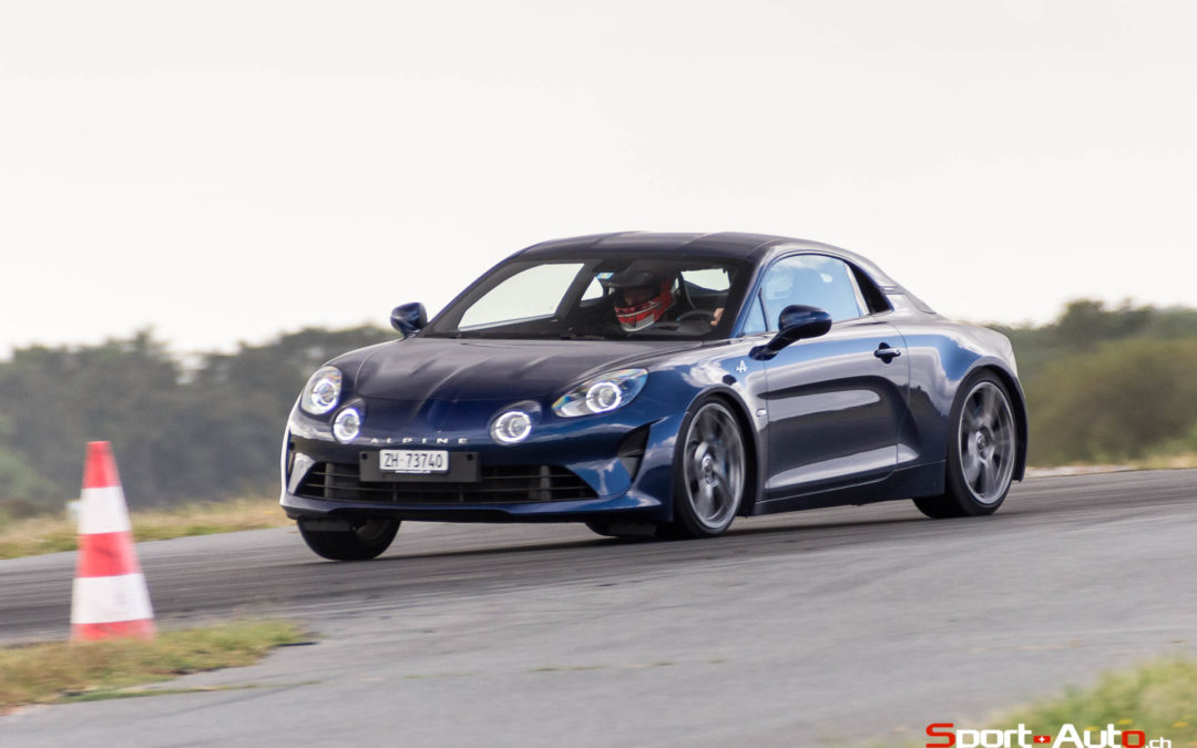 EN PISTE AVEC L’ALPINE A110 PURE
