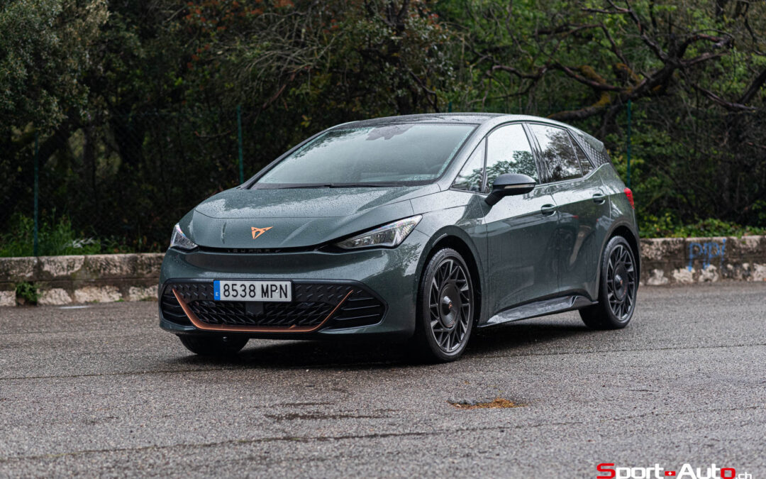 AU VOLANT DE LA NOUVELLE CUPRA BORN VZ