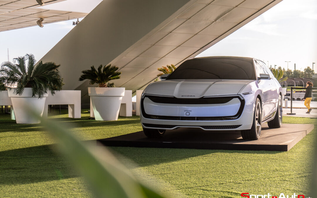 DÉCOUVERTE DE LA SKODA VISION O