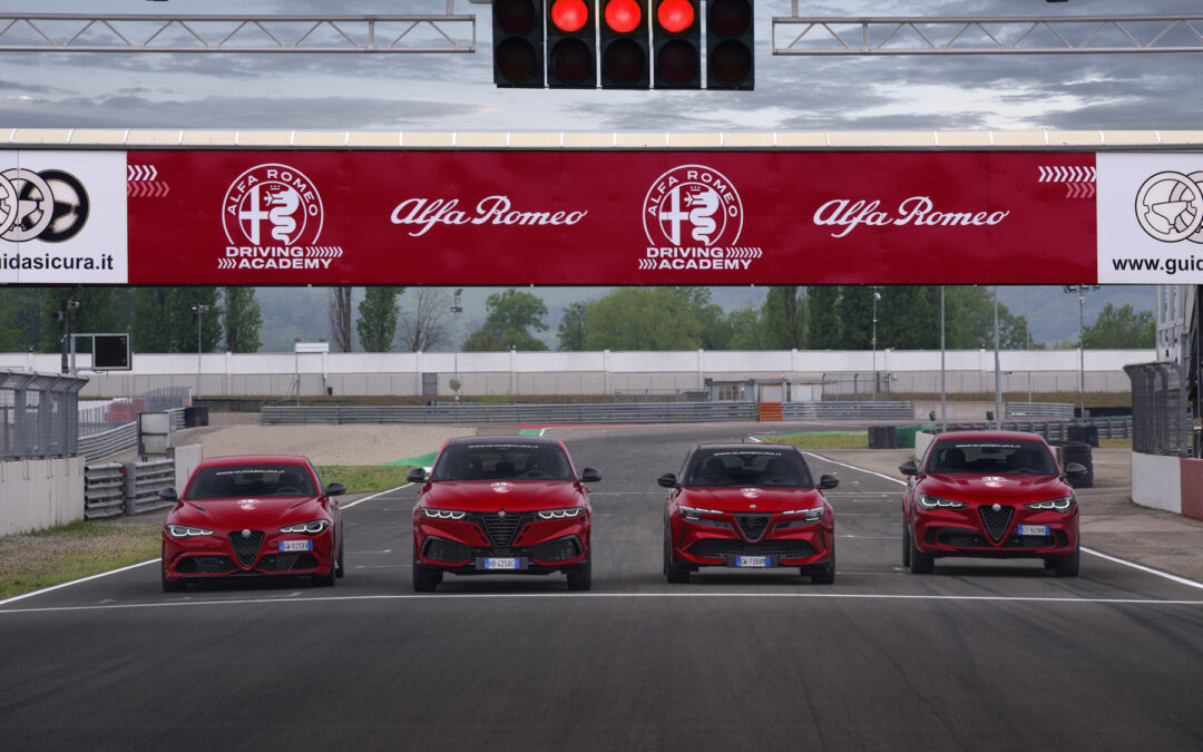 LA GAMME ALFA ROMEO SUR CIRCUIT À VARANO DE MELEGARI