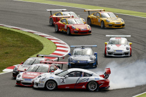 Porsche Supercup - Top 10 pour Jeffrey Schmidt à Barcelone