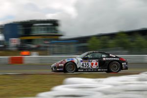 Frikadelli Racing offre à Porsche sa 200ème victoire en VLN