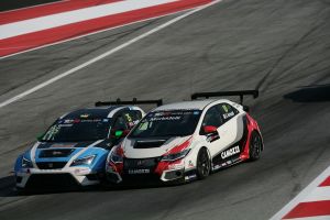 TCR - Volkswagen Golf wins on debut, fourth win for Comini