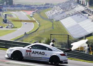 Erfolgreiche erste Halbzeit im Audi Sport TT Cup 2015