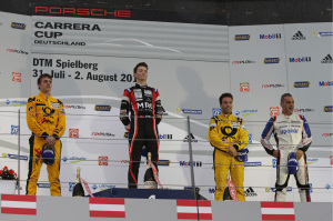 Jeffrey Schmidt remporte sa première course en Carrera Cup