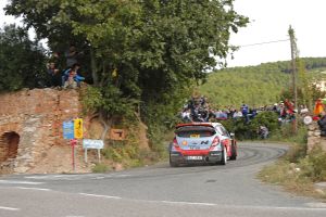 WRC - Fantastic Spanish podium for Hyundai Motorsport as Sordo takes third