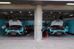 The TCR International Series kicks off at F1 Bahrain GP