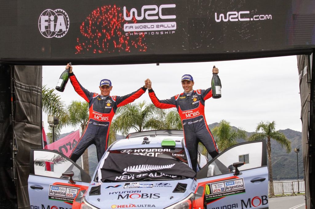 Hyundai feiert großartigen Sieg bei der Rallye Argentinien