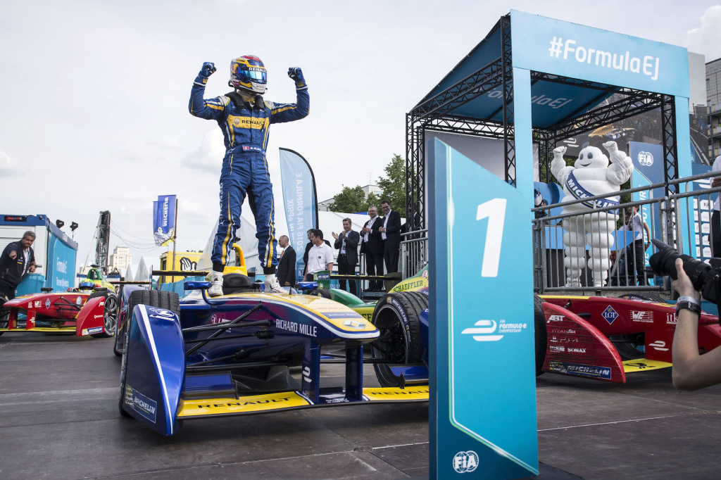Formule E - Sébastien Buemi triomphe à Berlin et se relance au championnat avant la finale