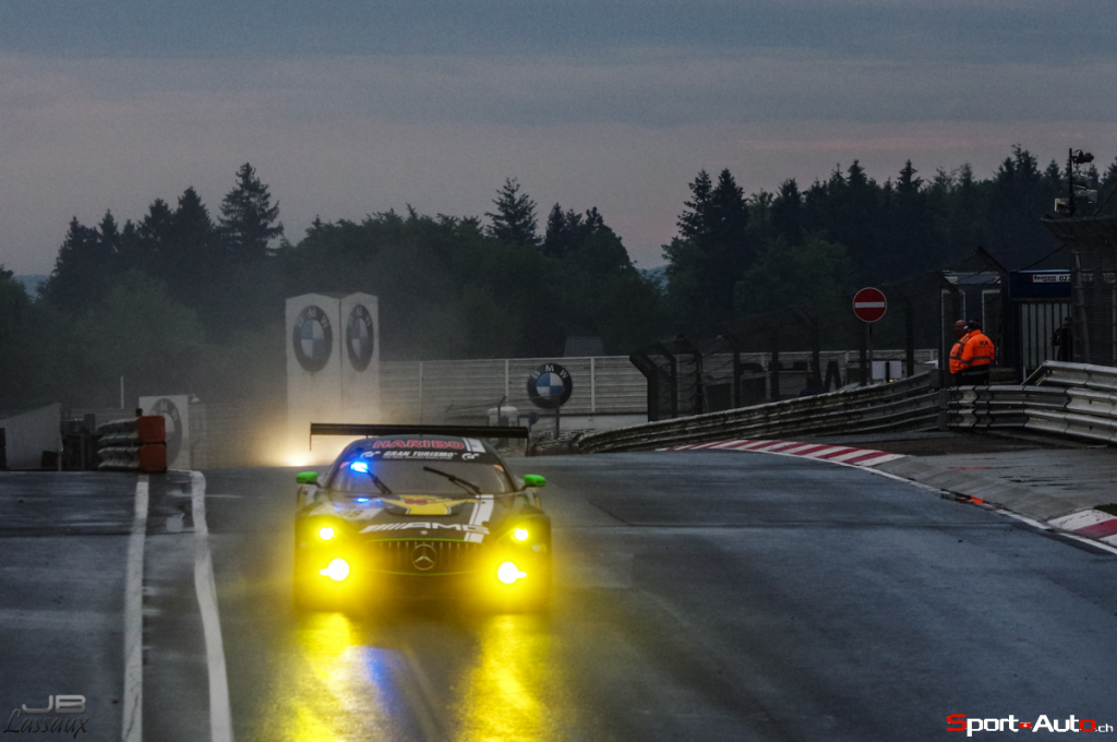 24h Nürbugring – H+6 les Mercedes surnagent en ce début de course