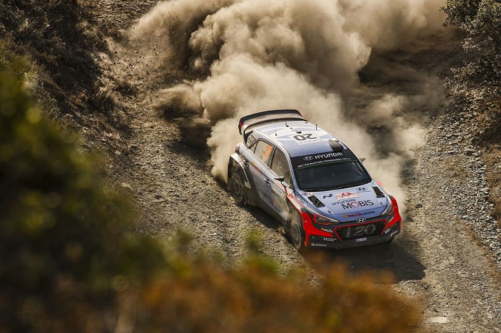 WRC – Thierry Neuville remporte sa deuxième victoire en Italie