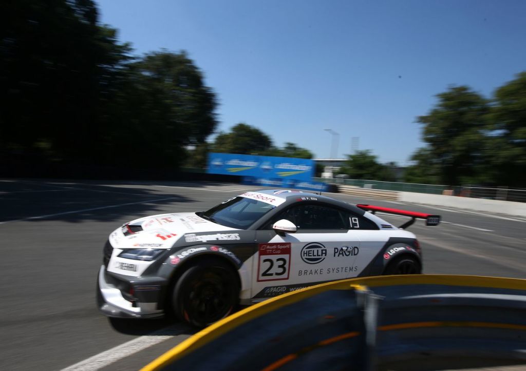 Audi Sport TT Cup – Philip Ellis prometteur au Norisring