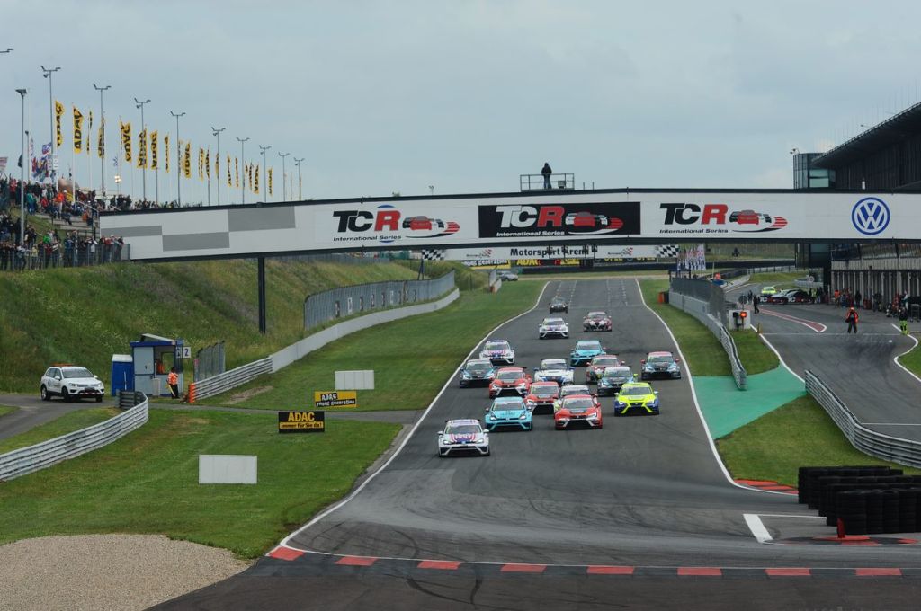 TCR returns to the Olympic Park’s F1 racetrack
