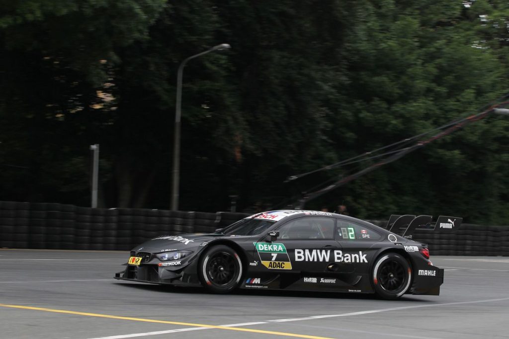 Next stop Moscow Raceway: BMW teams travel to Russia.