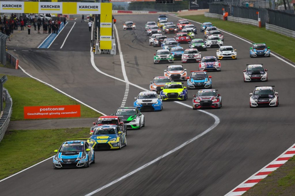 ADAC GT Masters, 9. + 10. Lauf - Nürburgring 2017 - Foto: Gruppe C Photography