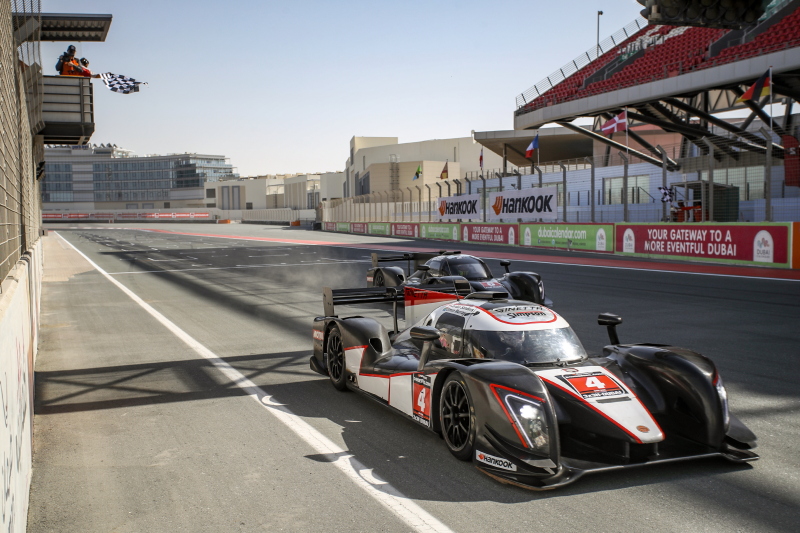 Ereignisreicher Zieleinlauf, aber dennoch Sieg für Simpson Motorsport bei den 3X3H Dubai