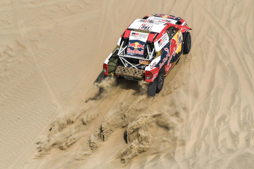 Dakar Rally blasts off into the dunes on scorching opening stage
