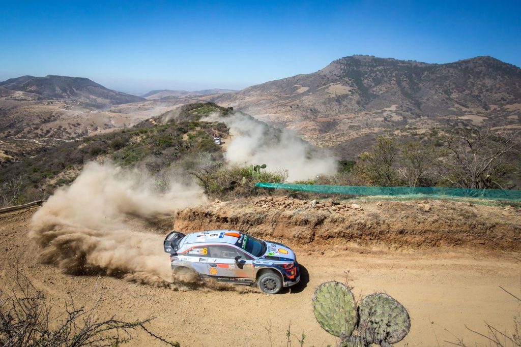 Hyundai Motorsport remains in the hunt for a podium finish in Rally México