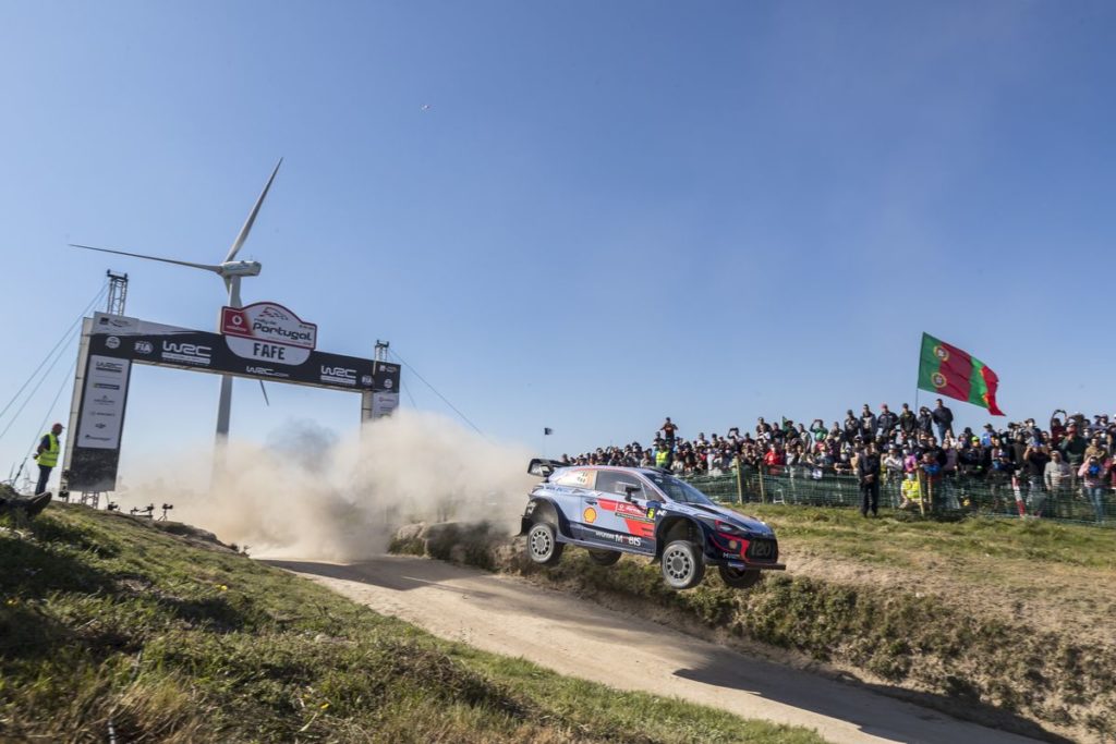 Hyundai-Pilot Thierry Neuville gewinnt Rallye Portugal