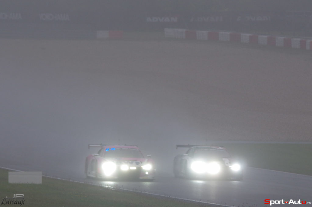 24h Nürburgring – Drapeau rouge en raison du brouillard