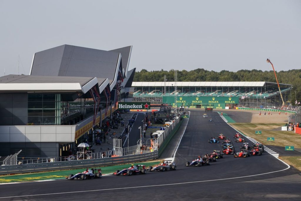 Piquet claims maiden GP3 win in Silverstone Race 2
