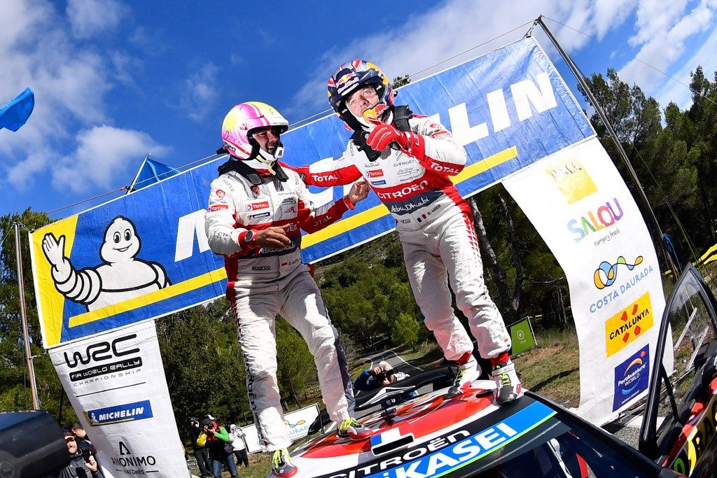 WRC – Sébastien Loeb remporte sa 79ème, Sébastien Ogier repasse en tête du championnat