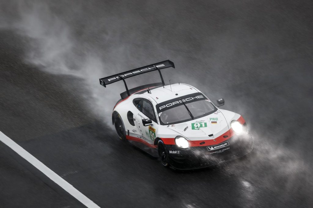 Second and third in Shanghai for the Porsche GT Team after strong effort