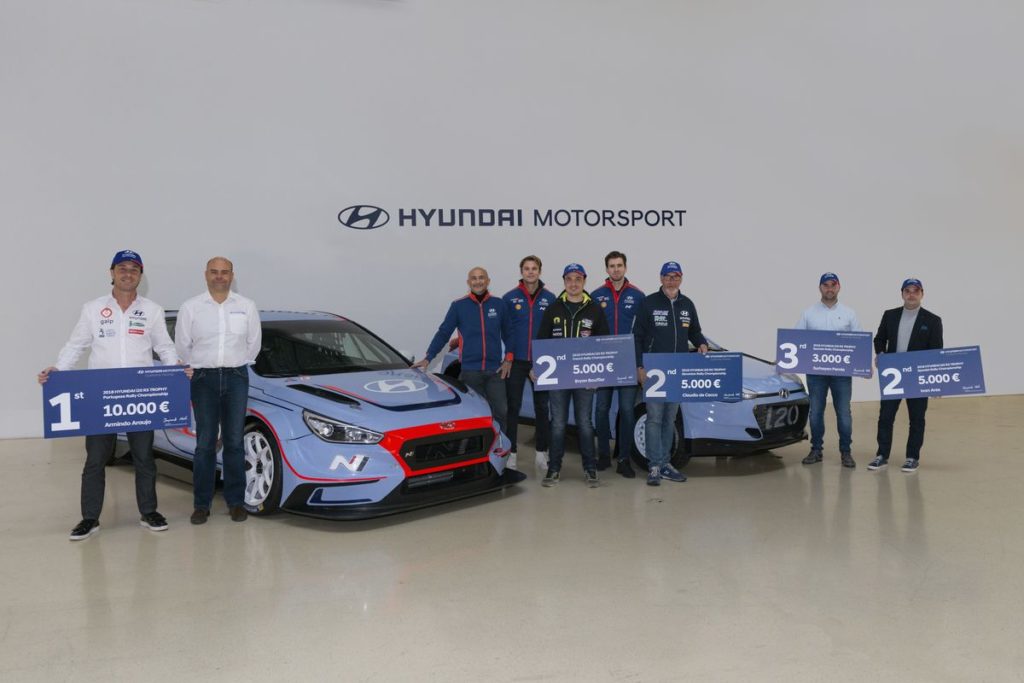 Successful Hyundai Motorsport customers attend trophy prize-giving
