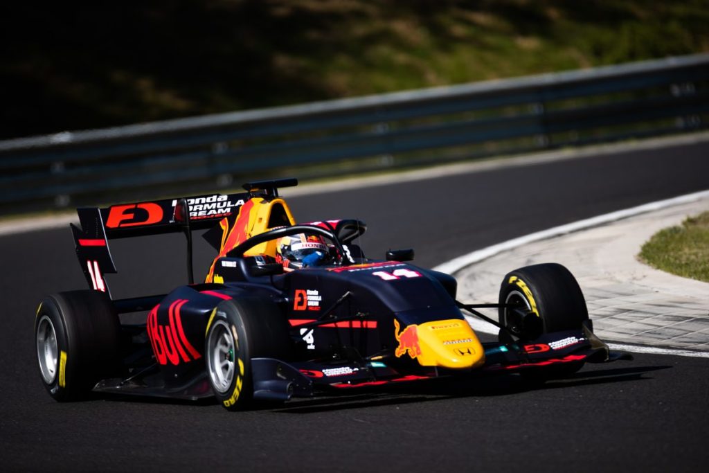FIA Formula 3 - Shwartzman shifts up a gear in final F3 test