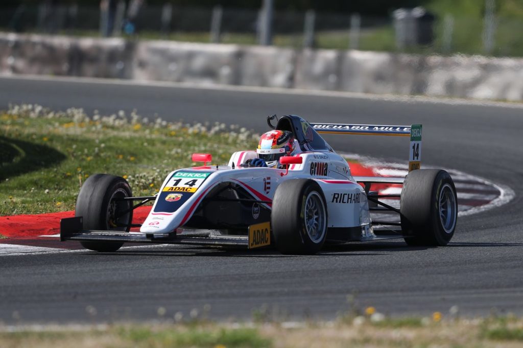 ADAC Formel 4 – Top 6 pour Grégoire Saucy