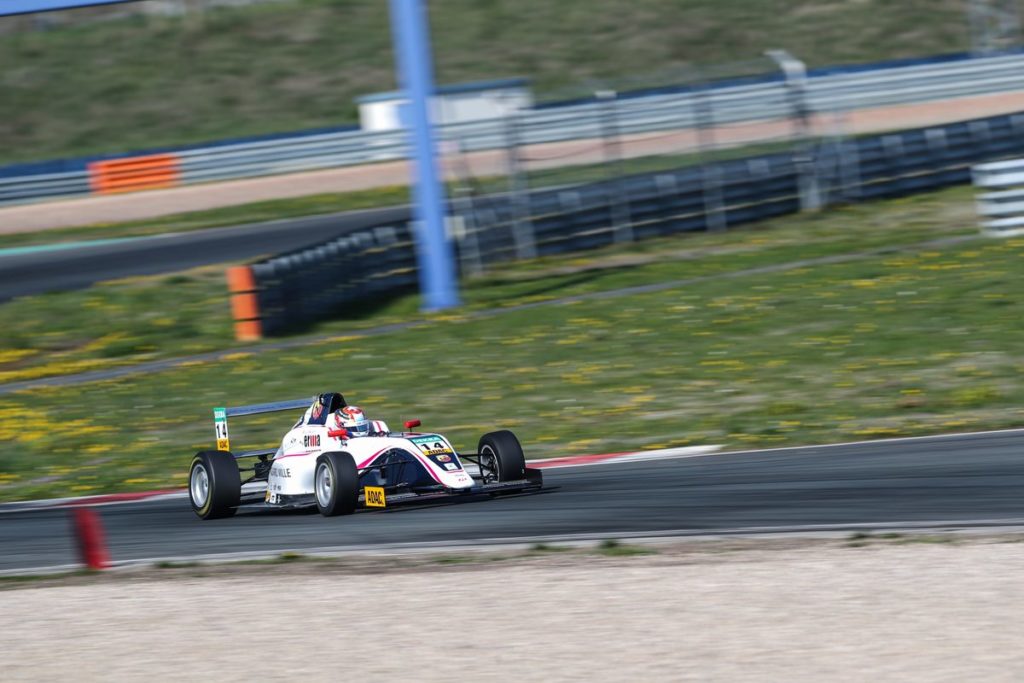 ADAC Formel 4 - Gregoire Saucy dominates pre-season testing at Oschersleben
