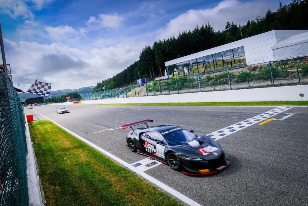 Moller holds on for fourth Blancpain GT Sports Club victory at Spa, Earle steps closer to Iron Cup title with class win