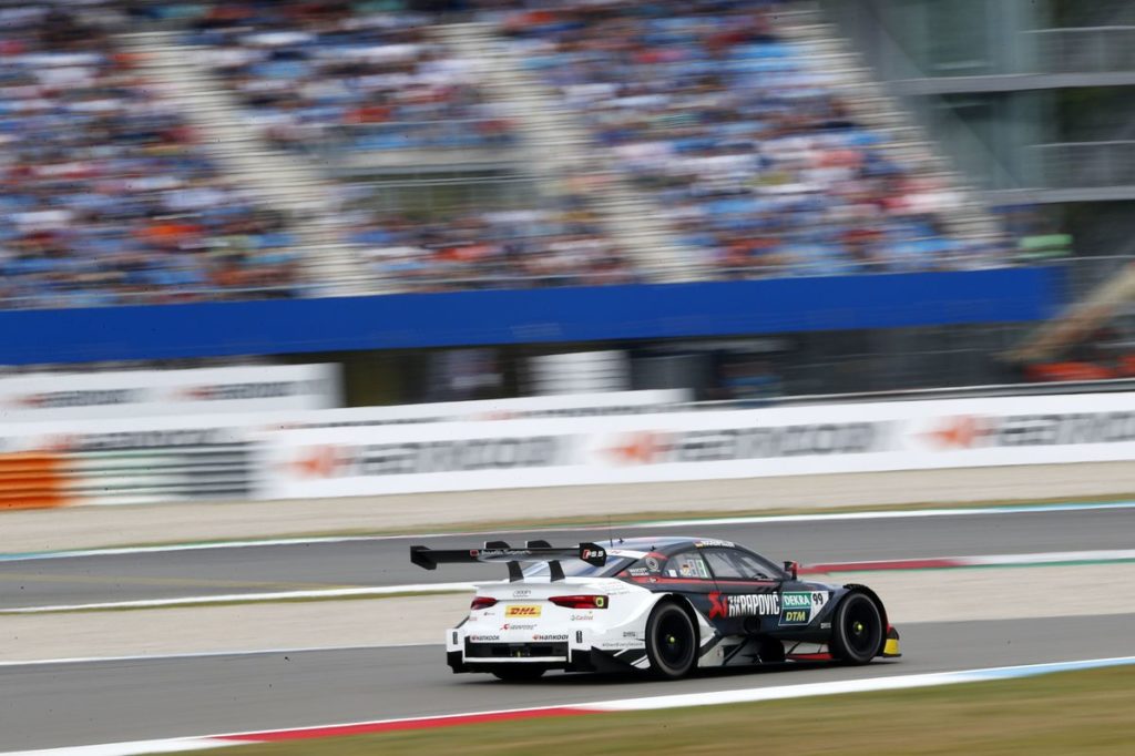 DTM - Mike Rockenfeller wins tire battle at Assen