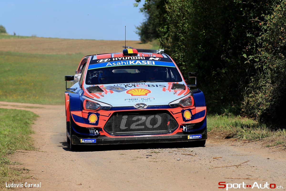 WRC - Hyundai Motorsport is just 2.8-seconds from the lead of Rallye Deutschland