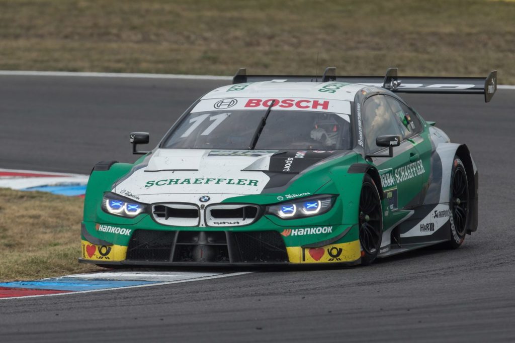 Four BMW M4 DTM cars in the points on Saturday at the Lausitzring