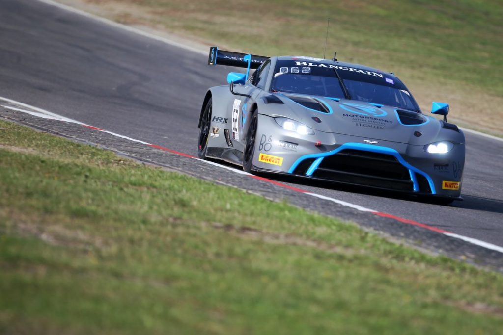 R-Motorsport startet mit zwei Aston Martin Vantage GT3 beim 9-Stunden-Rennen von Kyalami
