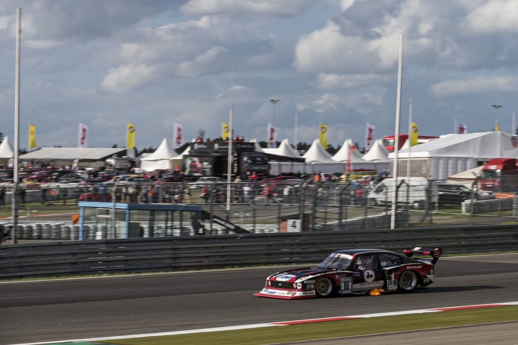 Historischer Auftritt bei der DTM: Rennsport-Legenden fahren ihre Autos von einst