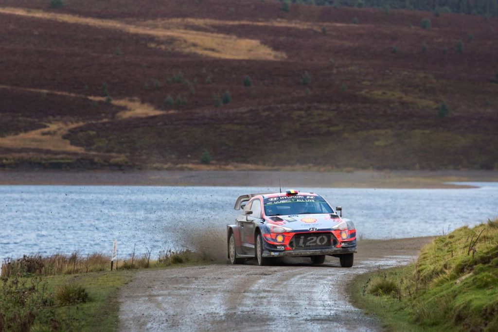 WRC - Thierry Neuville finished in second place overal