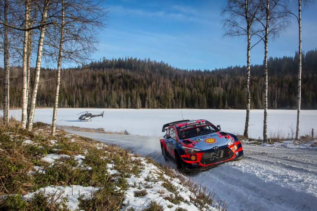 Hyundai Motorsport holds second place at the end of the opening day of Rally Sweden