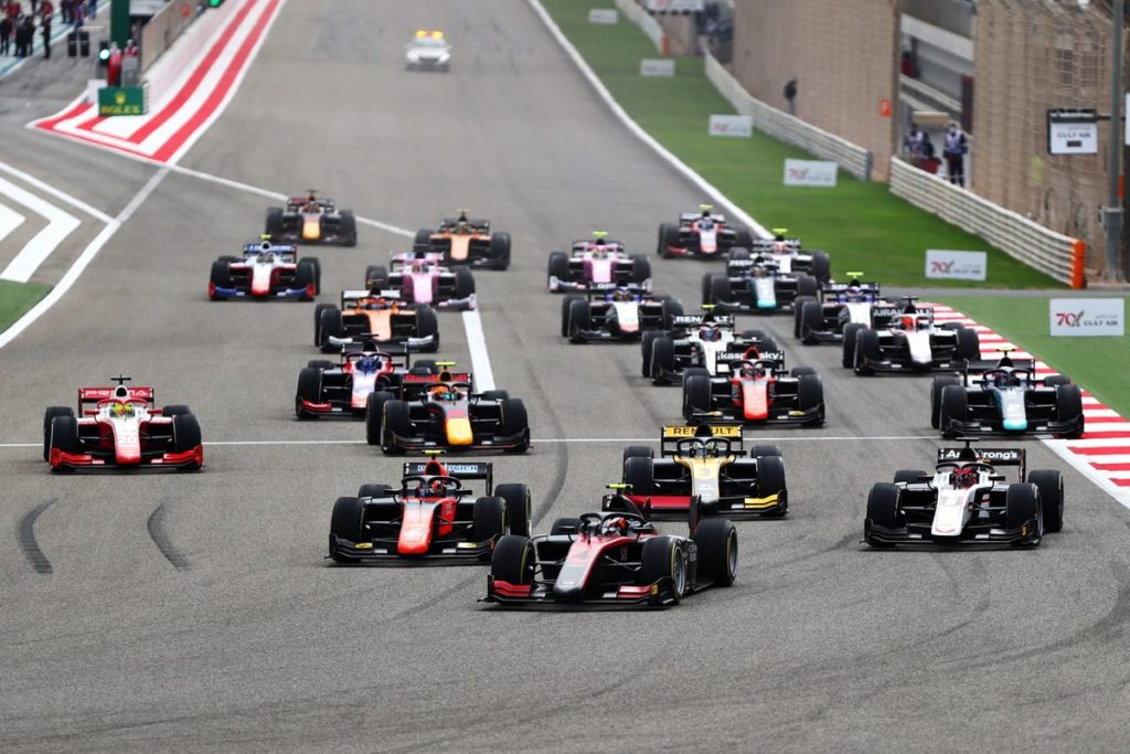 Formula 2 - Drugovich seals first Feature Race victory in Sakhir
