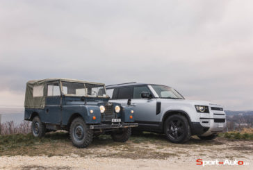 Le Defender face à son ancêtre dans les vignes du domaine de la Maison Carrée