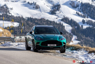 Premier Contact - Aston Martin DBX S