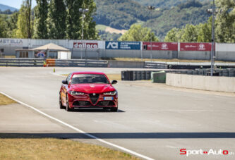 Reportage : la gamme Alfa Romeo sur le circuit de Varano